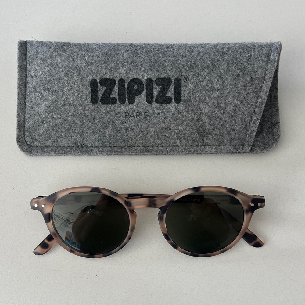 Light Tortoise #D Sunglasses by Izipizi Polarized